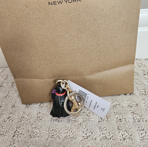 BNWT Coach Halloween Witch Bear Bag Charm - Picture 2 of 2